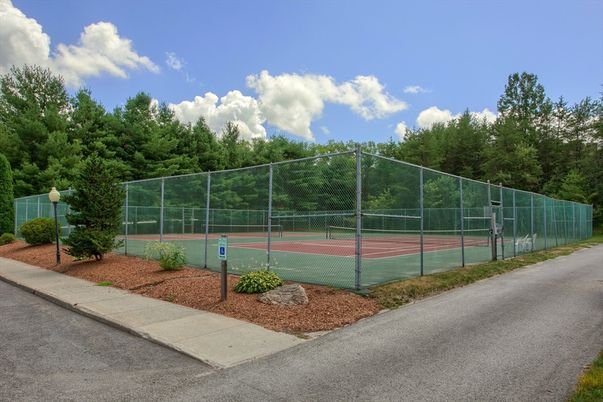 Exterior, Tennis Courts