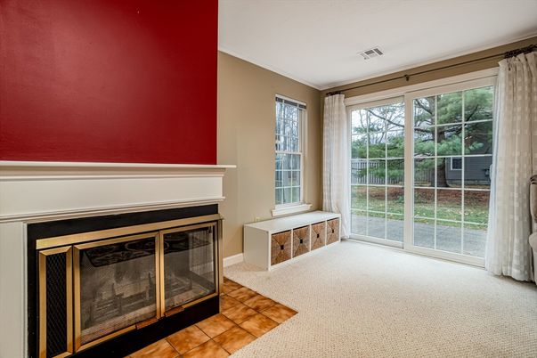 Empty room, Fireplace, Interior