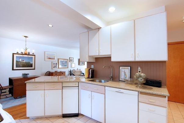 Dining room, Interior, Kitchen, Pendant Lights, Recessed Lighting