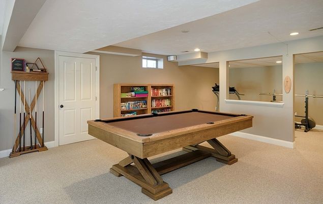 Billiard Table, Game Room, Interior, Recessed Lighting