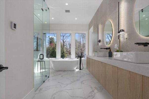 Bathroom, Dual Sink Vanities, Free Standing Baths, Glass Shower, Interior, Marble, Recessed Lighting