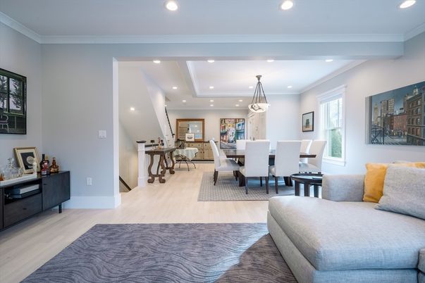 Dining room, Interior, Kitchen, Pendant Lights, Recessed Lighting, Wood Texture Flooring