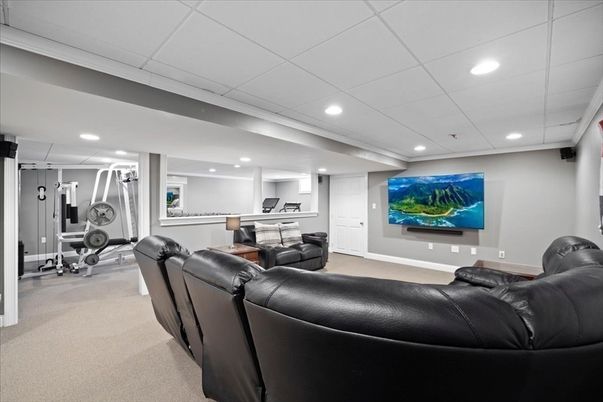 Fitness Equipment, Interior, Recessed Lighting