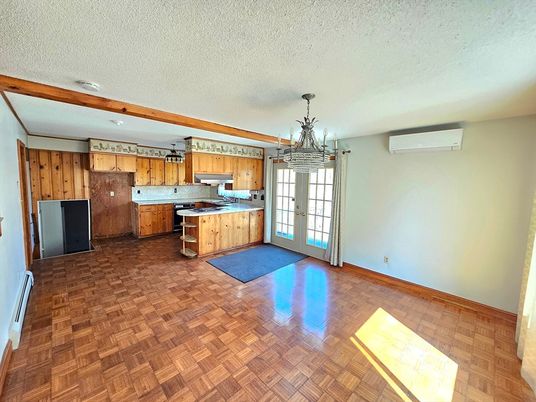 Chandelier, Interior, Kitchen, Pendant Lights, Wood Texture Flooring