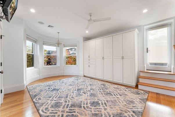 Interior, Pendant Lights, Recessed Lighting, Wood Texture Flooring