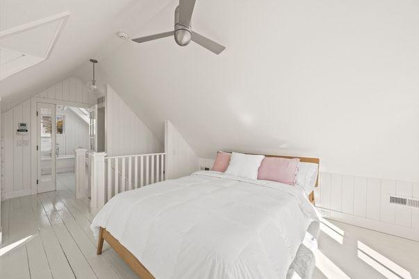 Bedroom, Interior, Pendant Lights, Wood Texture Flooring