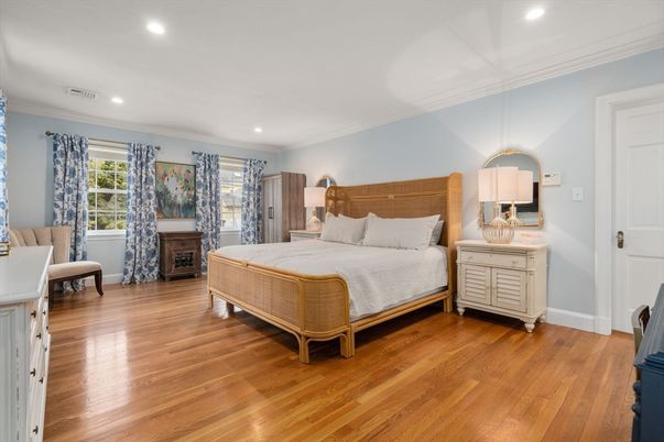 Bedroom, Interior, Recessed Lighting, Wood Texture Flooring