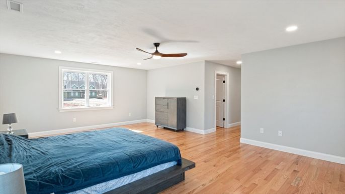 Bedroom, Interior, Recessed Lighting, Wood Texture Flooring