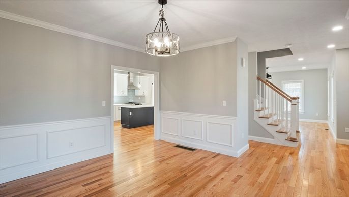 Interior, Pendant Lights, Recessed Lighting, Wood Texture Flooring