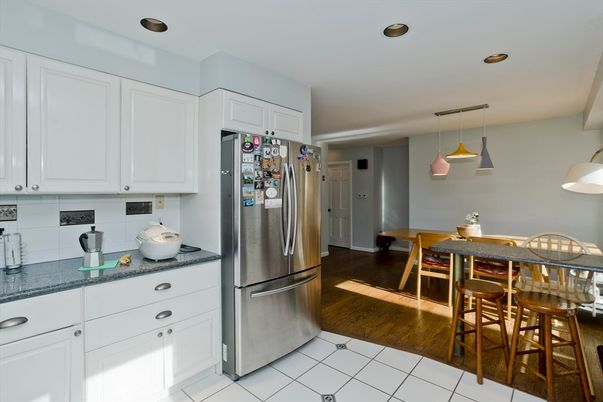 Dining room, Interior, Kitchen, Pendant Lights, Recessed Lighting, Wood Texture Flooring