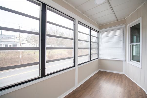 Empty room, Interior, Sun Room, Wood Texture Flooring