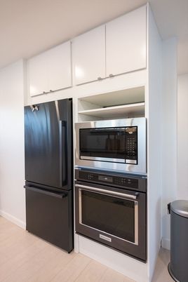 Interior, Kitchen, Stainless Steel Appliances, Wood Texture Flooring