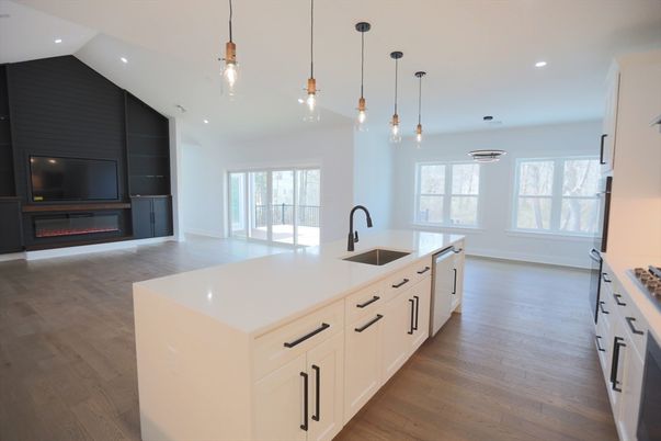 Fireplace, Interior, Kitchen, Pendant Lights, Recessed Lighting, Wood Texture Flooring