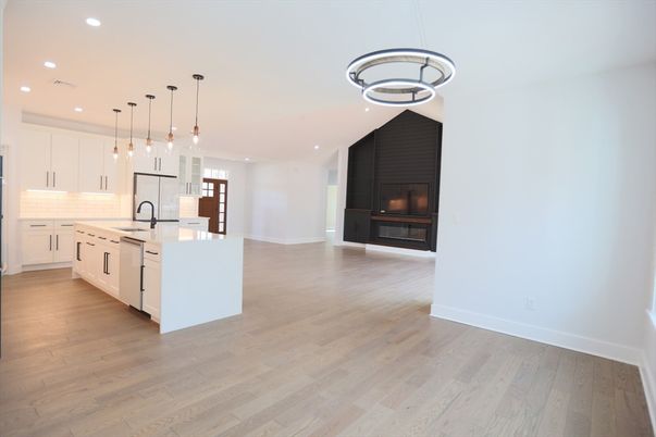 Fireplace, Interior, Kitchen, Pendant Lights, Recessed Lighting, Wood Texture Flooring