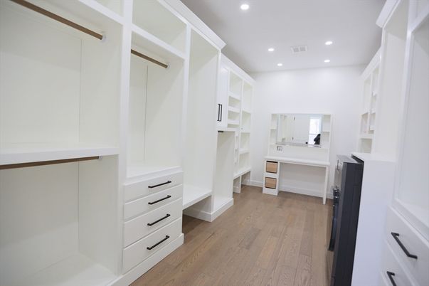 Interior, Recessed Lighting, Walk-in Closets, Wood Texture Flooring