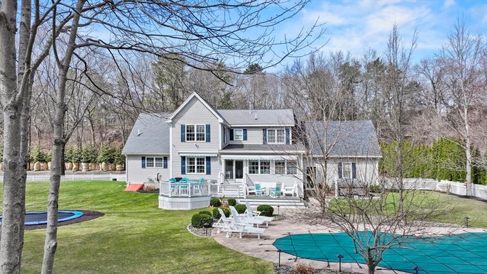 Backyard, Exterior, Pool
