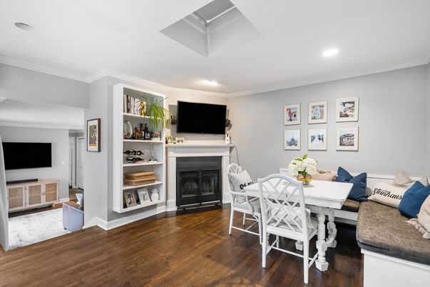 Dining room, Fireplace, Interior, Recessed Lighting, Wood Texture Flooring