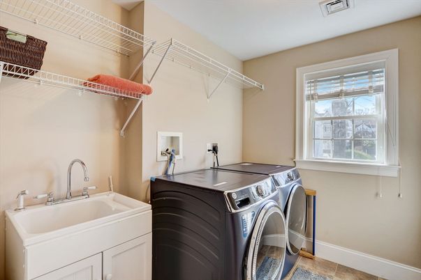 Interior, Washer