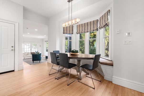 Dining room, Interior, Living room, Pendant Lights, Recessed Lighting, Wood Texture Flooring