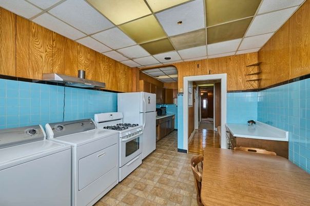 Interior, Kitchen, Washer, Wooden Walls