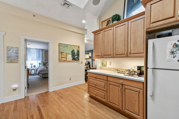 Bedroom, Interior, Kitchen, Recessed Lighting, Wood Texture Flooring