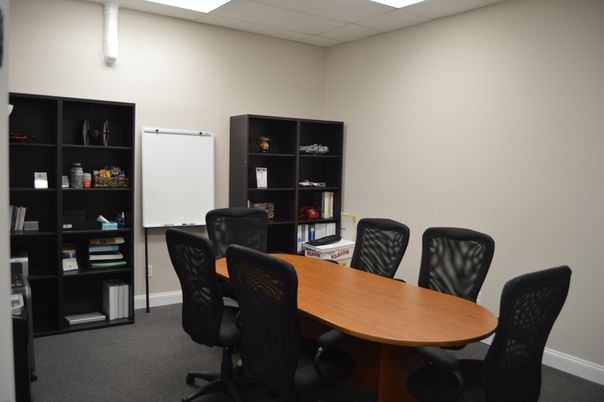 Home Office, Interior