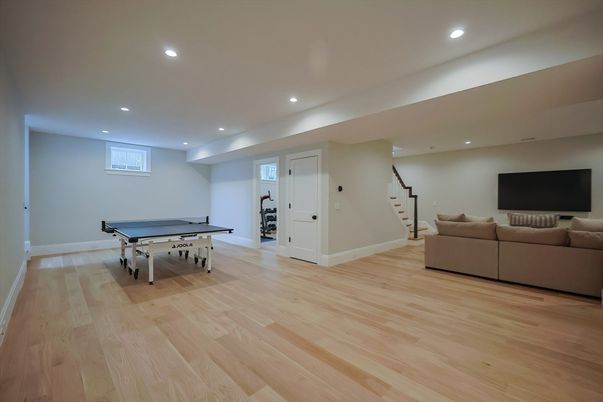 Game Room, Interior, Living room, Recessed Lighting, Wood Texture Flooring