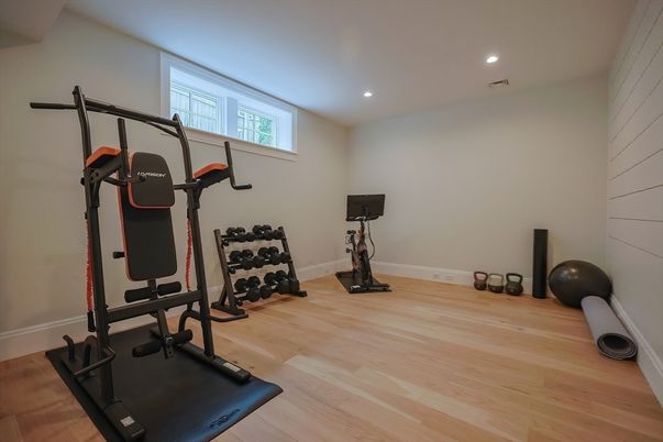 Fitness Equipment, Interior, Recessed Lighting, Wood Texture Flooring