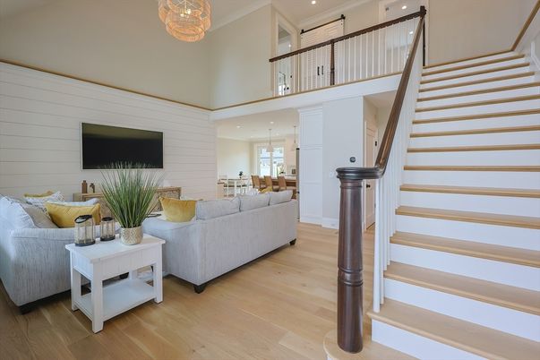 Interior, Living room, Pendant Lights, Recessed Lighting, Wood Texture Flooring