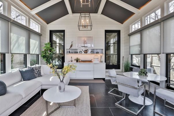 Dining room, Interior, Living room, Pendant Lights