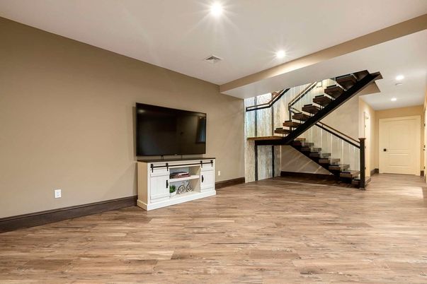 Empty room, Interior, Piano, Recessed Lighting, Wood Texture Flooring