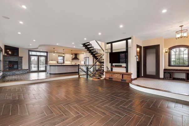 Interior, Recessed Lighting, Wood Texture Flooring