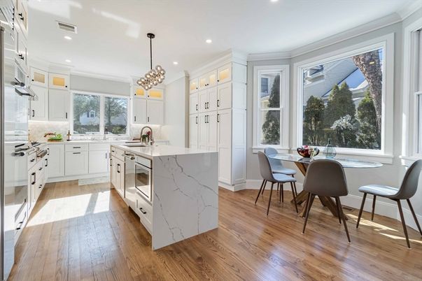 Dining room, Interior, Kitchen, Pendant Lights, Recessed Lighting, Stainless Steel Appliances, Wood Texture Flooring
