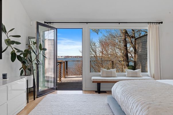 Bedroom, Interior, Water, Wood Texture Flooring