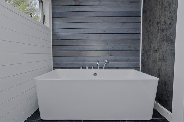 Bathroom, Free Standing Baths, Interior, Wooden Walls