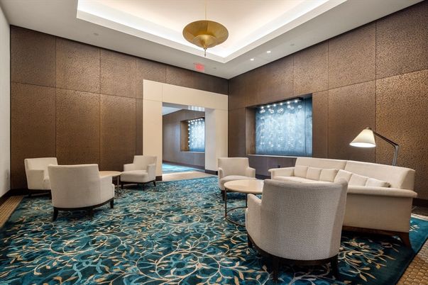 Interior, Living room, Pendant Lights, Recessed Lighting