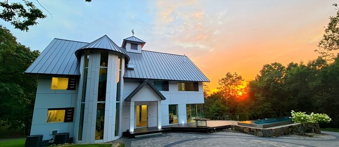 Exterior, Facade, Hot Tub, None