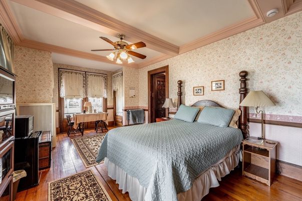 Bedroom, Dining room, Interior, Wood Texture Flooring