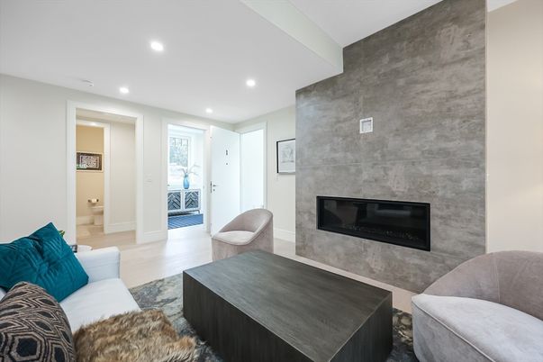 Fireplace, Interior, Living room, Recessed Lighting, Wood Texture Flooring