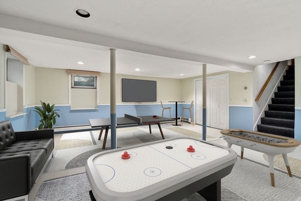 Game Room, Interior, Recessed Lighting