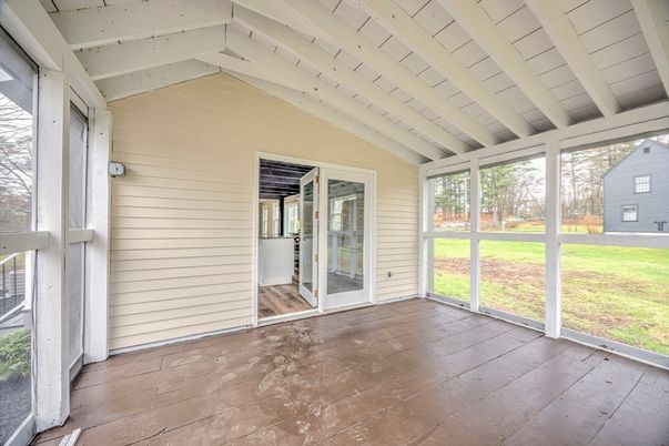 Empty room, Interior, Sun Room