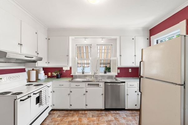 Interior, Kitchen, Stainless Steel Appliances
