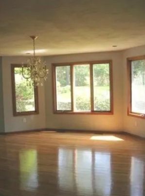 Chandelier, Empty room, Interior, Wood Texture Flooring