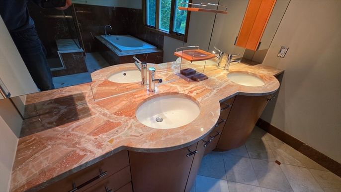 Bathroom, Dual Sink Vanities, Interior