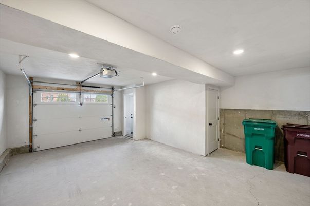 Garage, Interior, Recessed Lighting