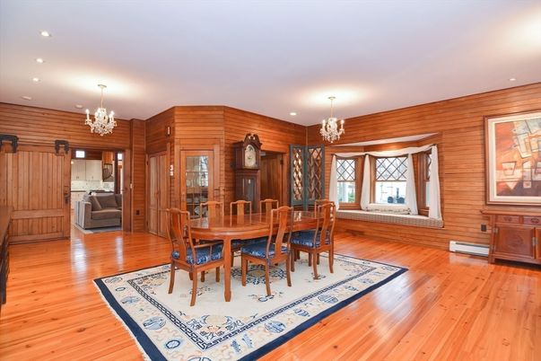 Chandelier, Dining room, Interior, Recessed Lighting, Wood Texture Flooring, Wooden Walls