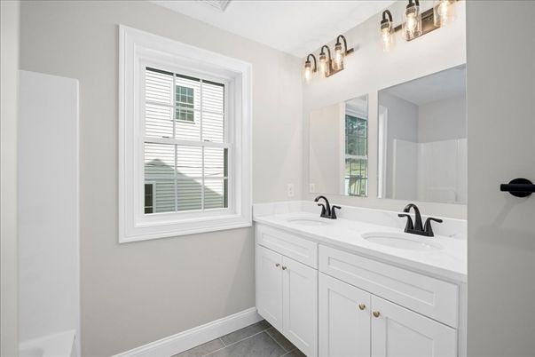 Bathroom, Dual Sink Vanities, Interior