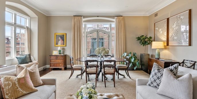 Dining room, Interior, Living room, Recessed Lighting