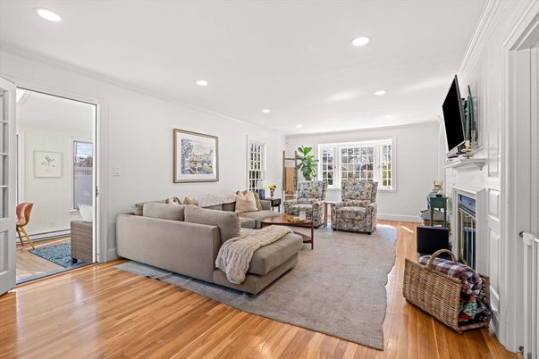 Fireplace, Interior, Living room, Recessed Lighting, Wood Texture Flooring
