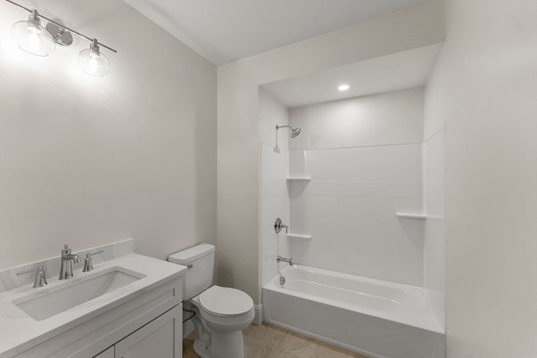 Bathroom, Interior, Recessed Lighting